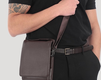 Personalized Vegan Leather Crossbody Bag for Men - Minimalist Messenger Gift