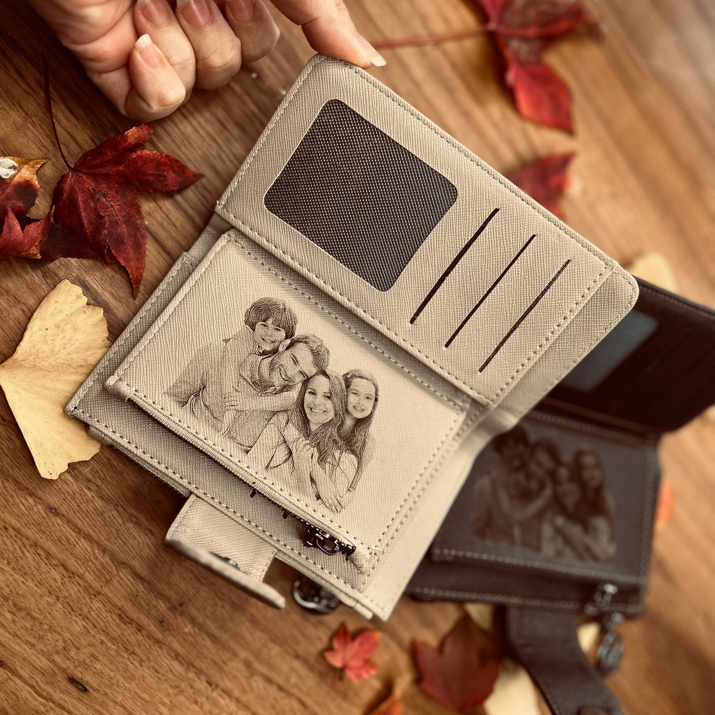 PERSONALIZED MOTHER GIFT - Women&#39;s Photo Wallet - Custom Engraved Vegan Leather Long Clutch - Christmas Gift For Her