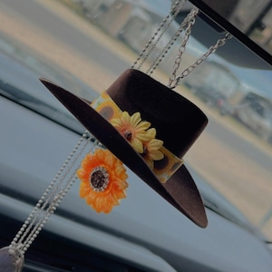 Cowboy Hat rearview mirror charms, Cowboy keychain, Western mirror hangers, Car accessories, Cowboy keychain, Car decor, Punchy car charm