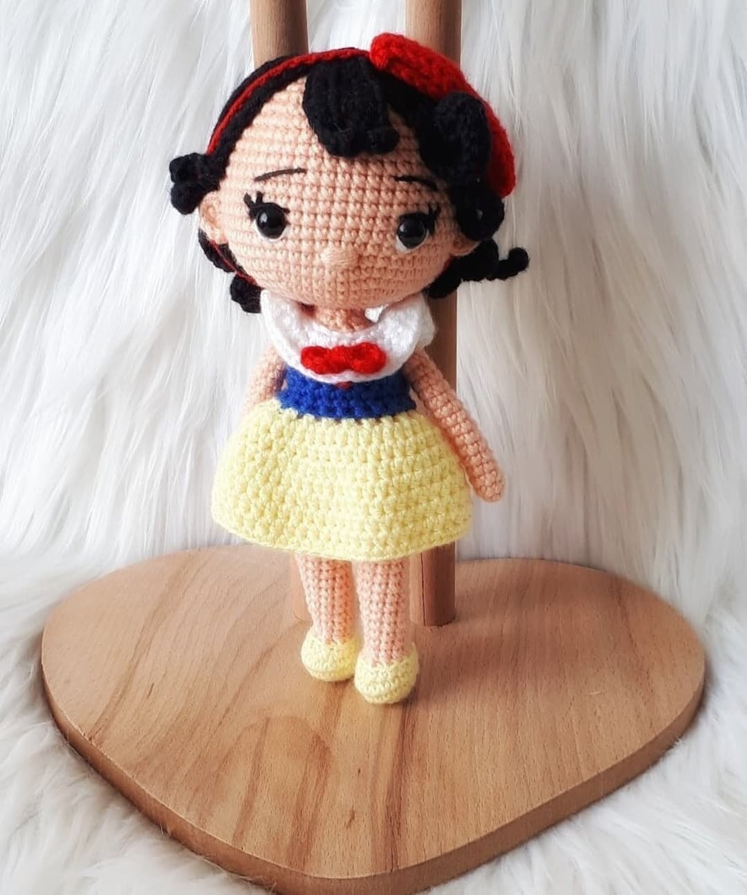 白雪姫あみぐるみ人形、あみぐるみおもちゃ、かぎ針編み人形