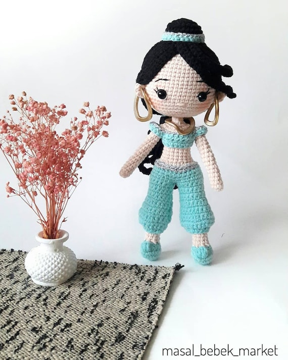アミグルミ ディズニープリンセス キャラクター人形、かぎ針編みと