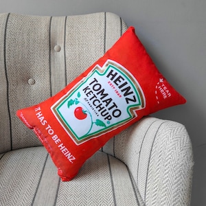 Almohada de kétchup de Heinz, juguetes de adorno, tela suave y adorable, almohada de comida divertida y novedosa, para autos, amantes del kétchup, regalo decorativo para el hogar.