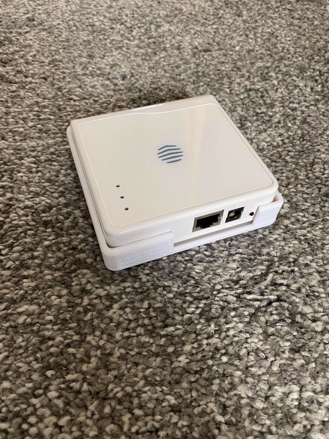 HIVE NANO 2 and V2 Hub Mount Includes Screws and Plugs Etsy UK