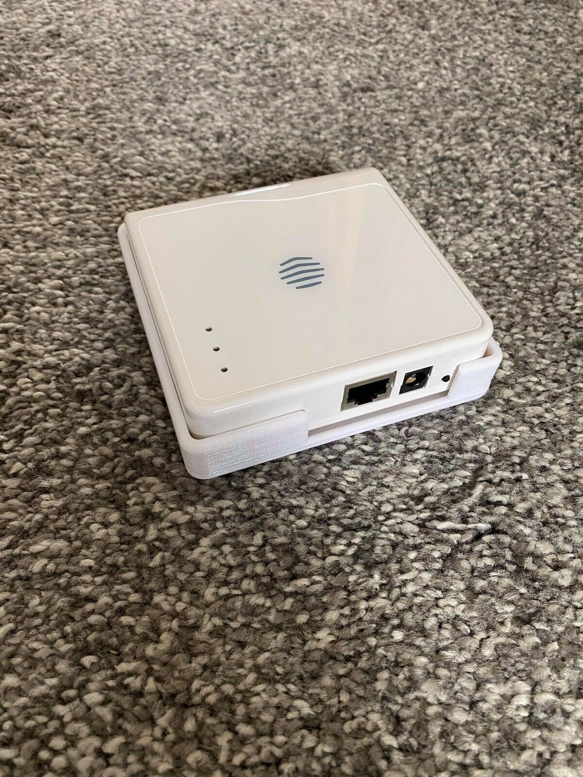 HIVE NANO 2 and V2 Hub Mount Includes Screws and Plugs Etsy UK