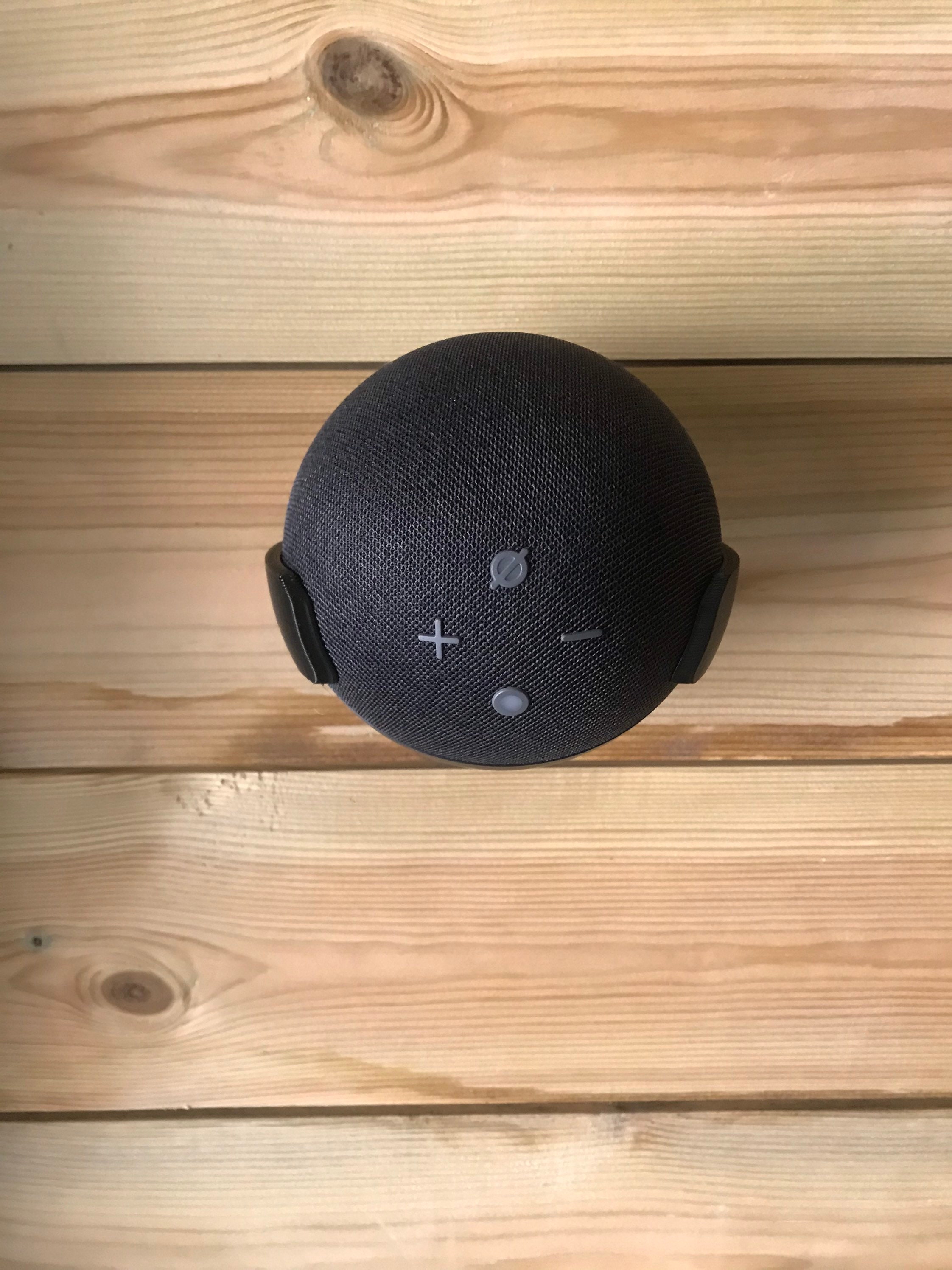 Black Wall Mount for  Echo Dot 4th Gen Includes Rawl Plugs and Screws  -  Canada