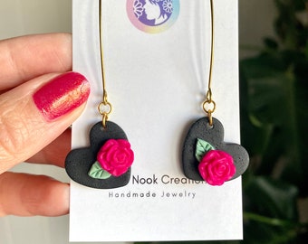 Small floral heart earrings, Handmade clay earrings, Dangle black heart earrings, Date night jewelry, Vday gifts for her, Galentines day