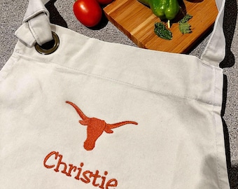 Personalized Custom Embroidered Unisex University of Texas Canvas Apron with Pockets, Chef and Home Cook Gift, BBQ Apron, Longhorn Fan Gift