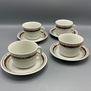 Gefle ‘RING’, A Set of Four (4) Cups with Saucers - by Helmer Ringström, 1958 - 1965, Upsala Ekeby, Sweden. Rare find.