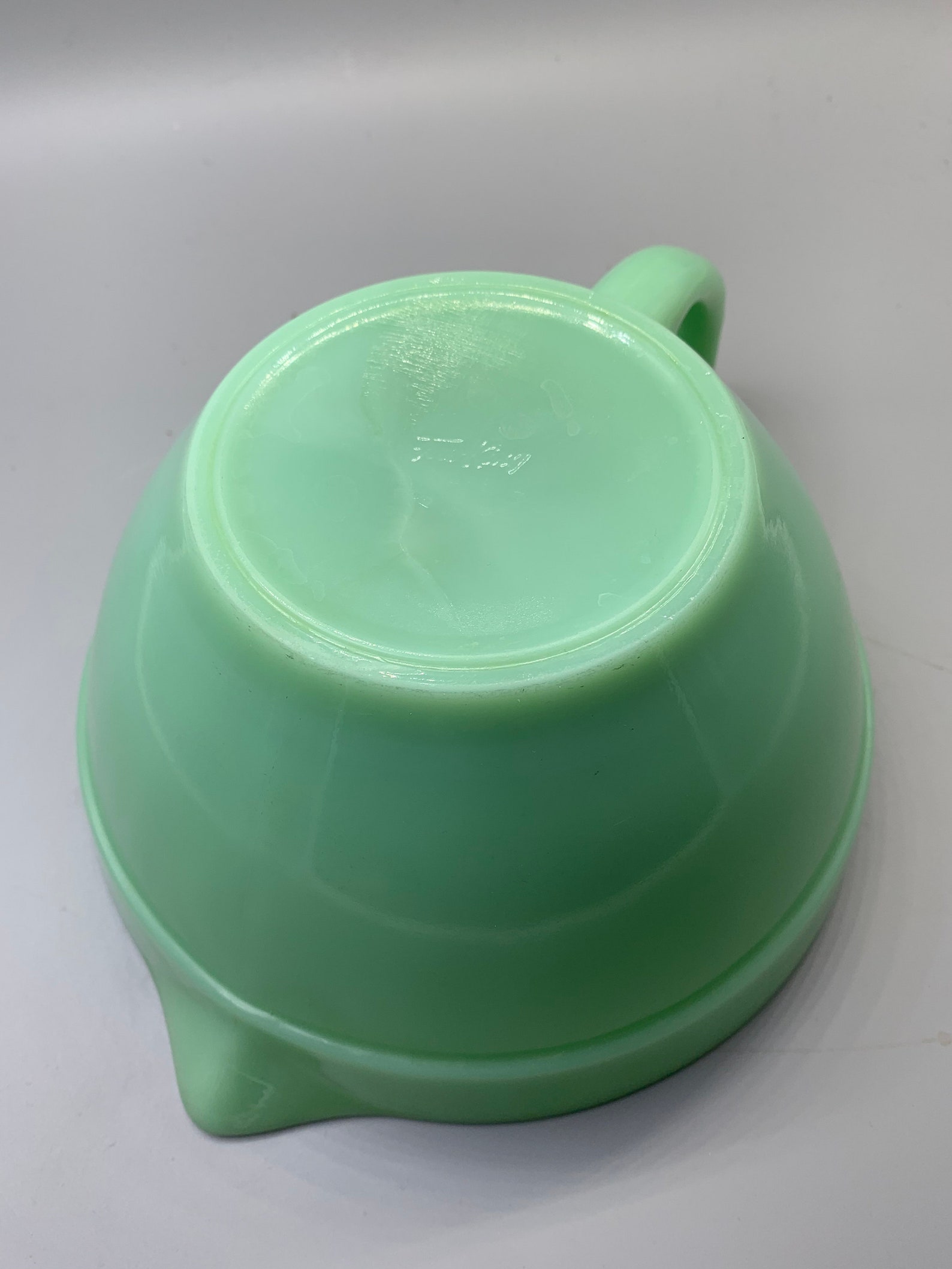 Fire King Jadeite Glass Batter Bowl With Handle and Spout Made in USA