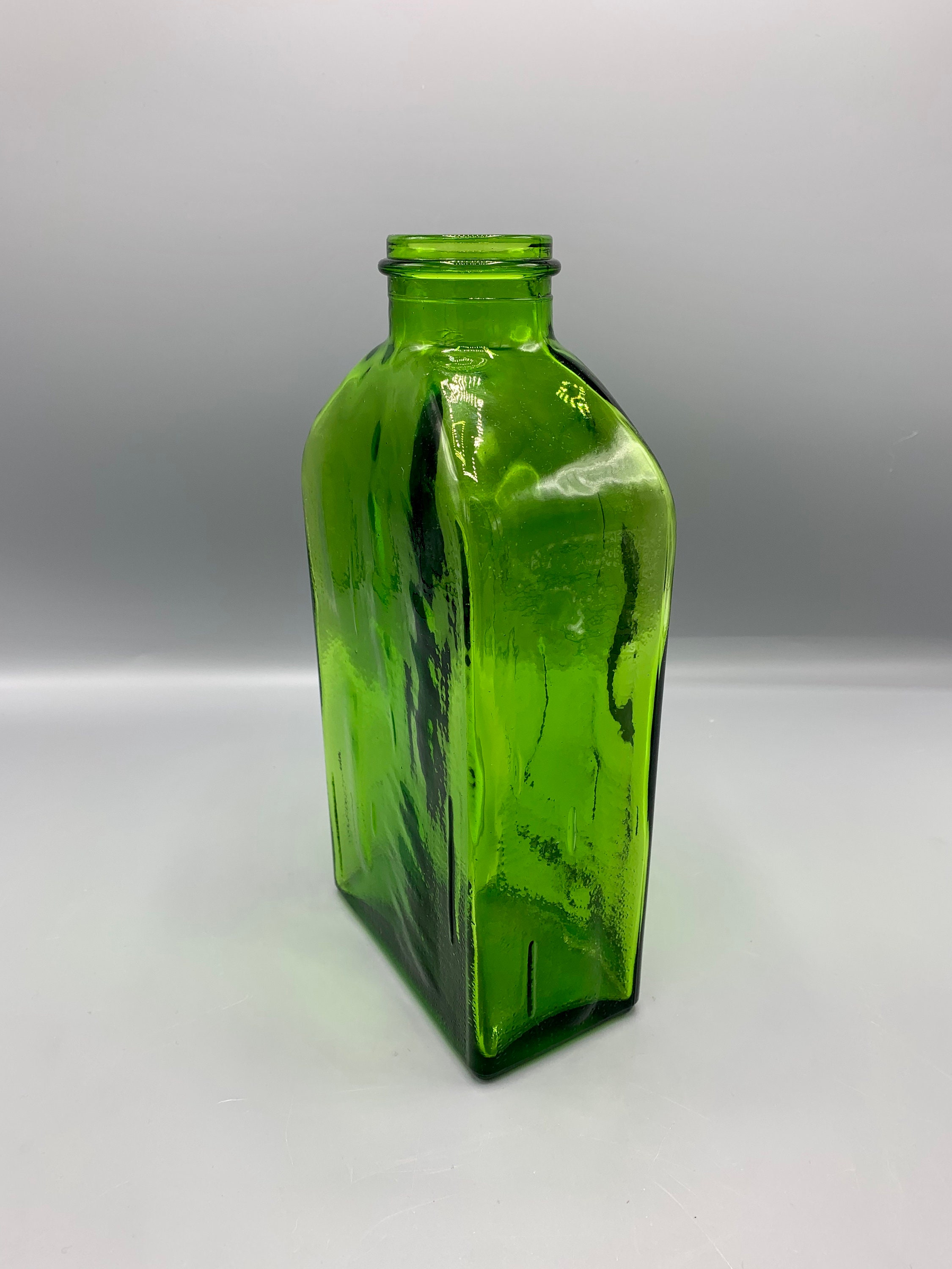 ヘレナ・ティネル、アートガラス花瓶「ランクプルロ」、板ボトル