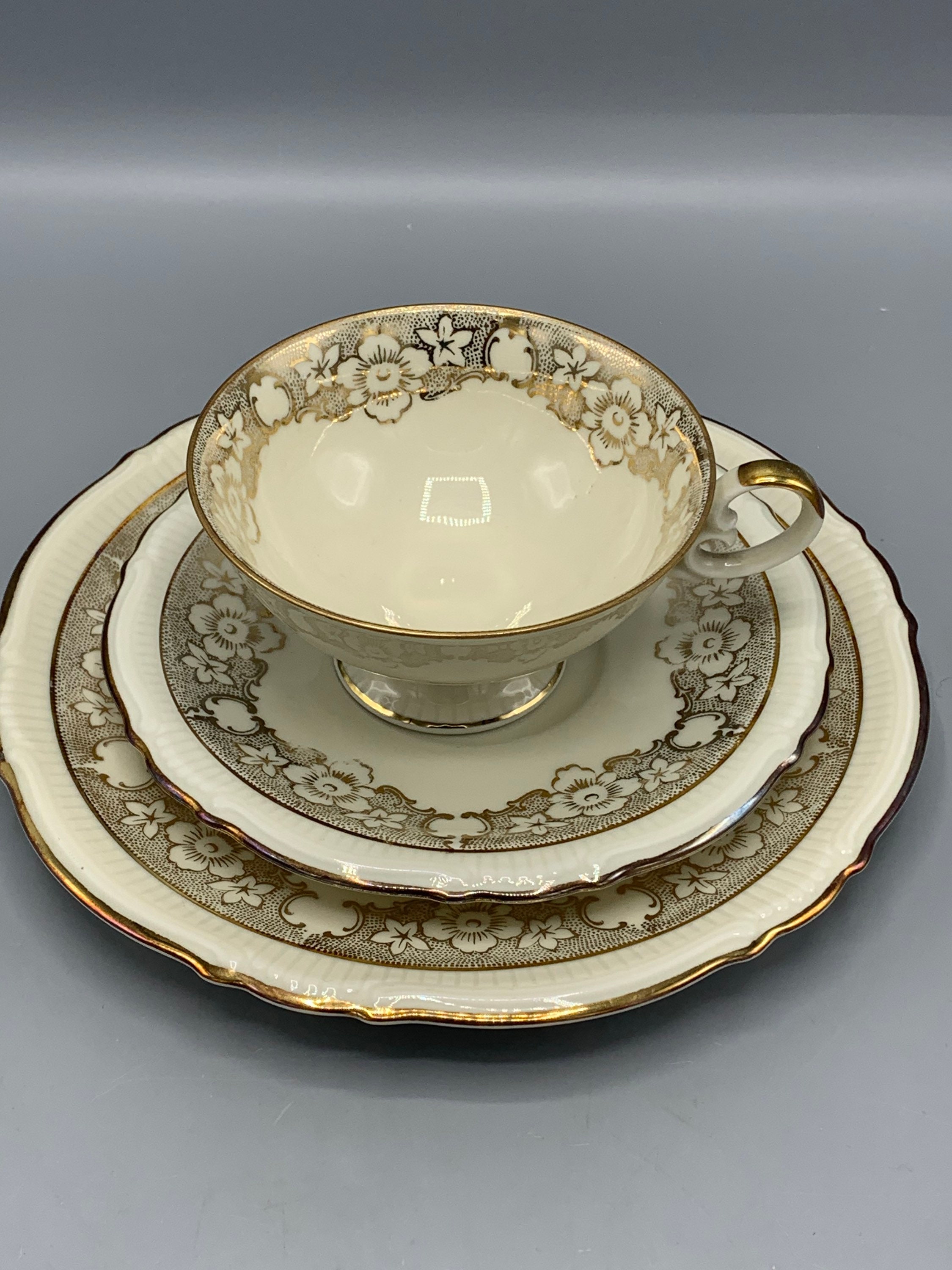 Bavaria Schirnding Art Deco Porcelain Trio Set - Cup, Saucer Bavaria Schirnding Art Deco Porcelain Trio Set - Cup, Saucer