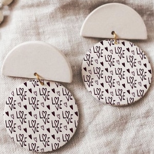 CLAYPARADE silk screen SC-113522 - Love Text Pattern silk screen for polymer clay
