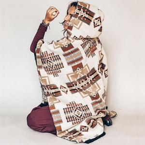 Boho Style Unisex Wolle Poncho - Ethno inspirierte Oberbekleidung
