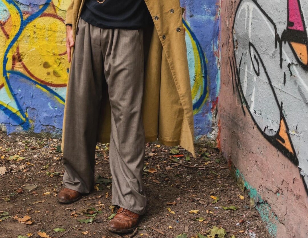 Pantaloni Classici Abbinare Pantaloni Grigi A Quadri Uomo