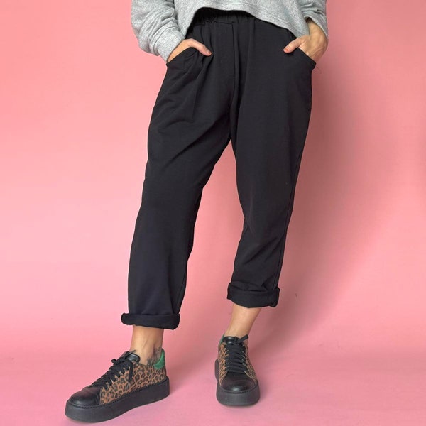 Black sweatpants with pockets all year round - Loose sweatpants with elastic waist - Baggy sweatpants essential - Hygge