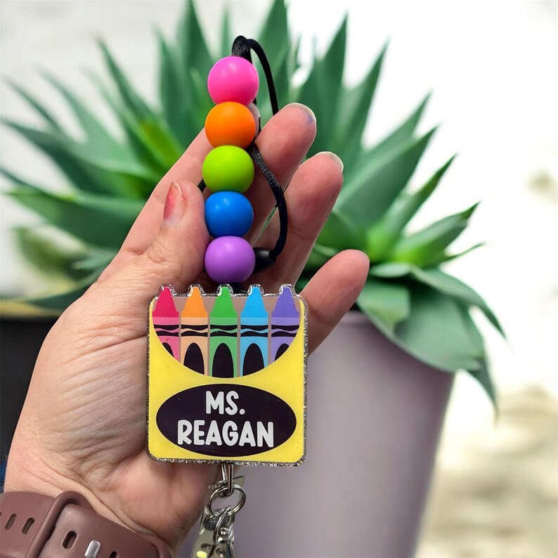 Crayon Box Retractable Teacher Lanyard; Personalized ID Badge Reel; Teacher/Educator Gift Bild 3