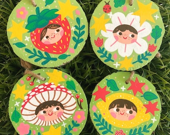 Spring Folk Art Friends Wall Hangings