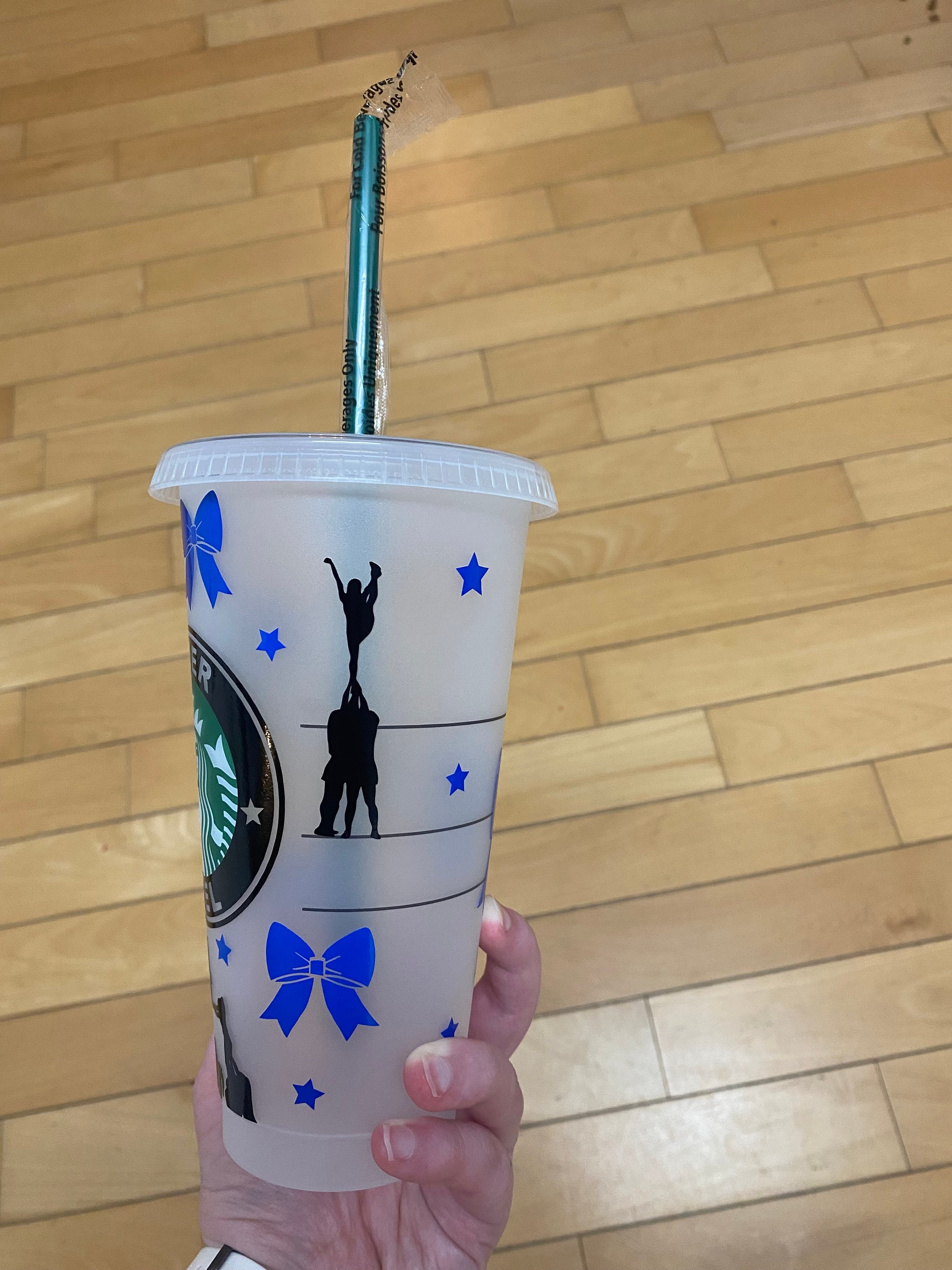 Last Chance For Festive Cheer: Starbucks Holiday Menu Ending Soon! - zrgnfvz