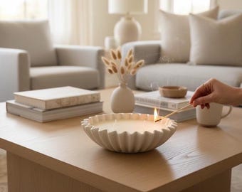 Large Cream Table Centre 30cm Candle – Three Wick Neutral Home Décor XL Centrepiece | Free UK Postage