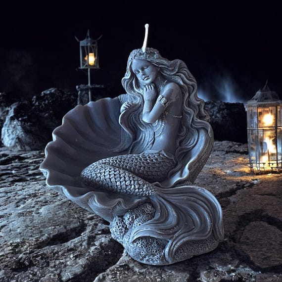 Siren of the Abyss | Black Mermaid Candle in Scallop Shell | Dark Romance