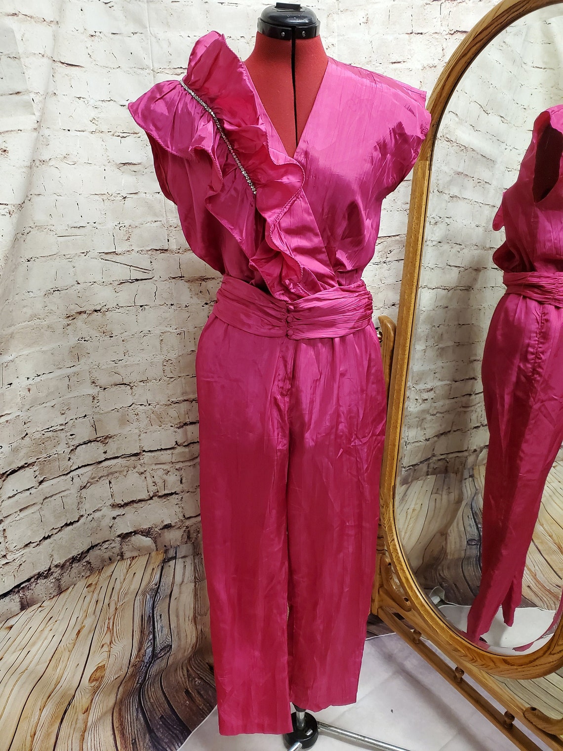 fuchsia pantsuit