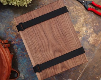 Large Travel Flower Press - The Wildwood Press || 8 1/2&quot; x 11&quot; Flower Pressing Kit || Solid Cherry & Walnut Wood w/ Cinch Straps