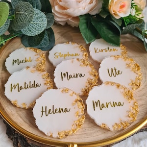 Set bomboniere per matrimoni, battesimi, compleanni, baby shower, segnaposti, targhette portanome, eventualmente personalizzabili con calamita