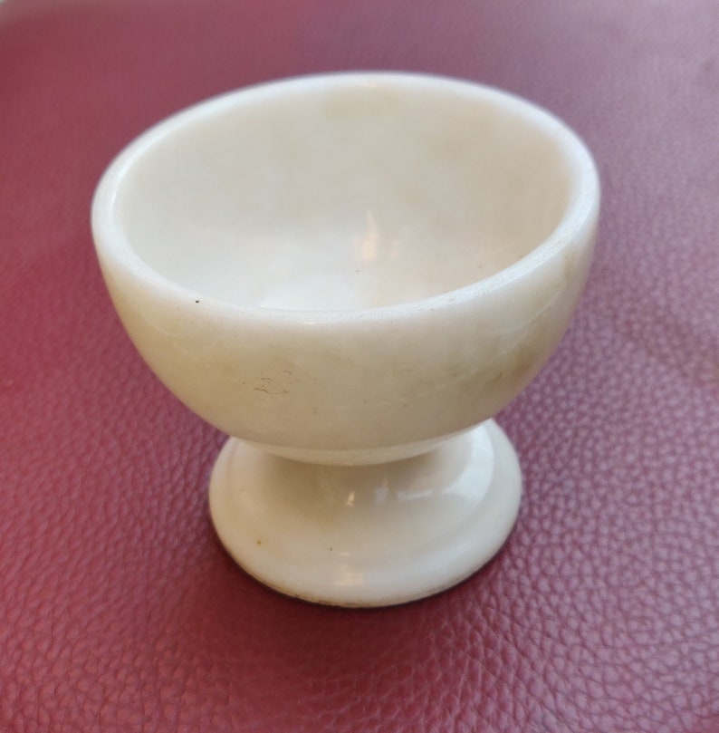 Elegant White Marble Mortar and Pestle Italian Marble Wine Glass Design