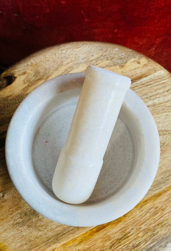 Elegant White Marble Mortar and Pestle Italian Marble Wine Glass Design