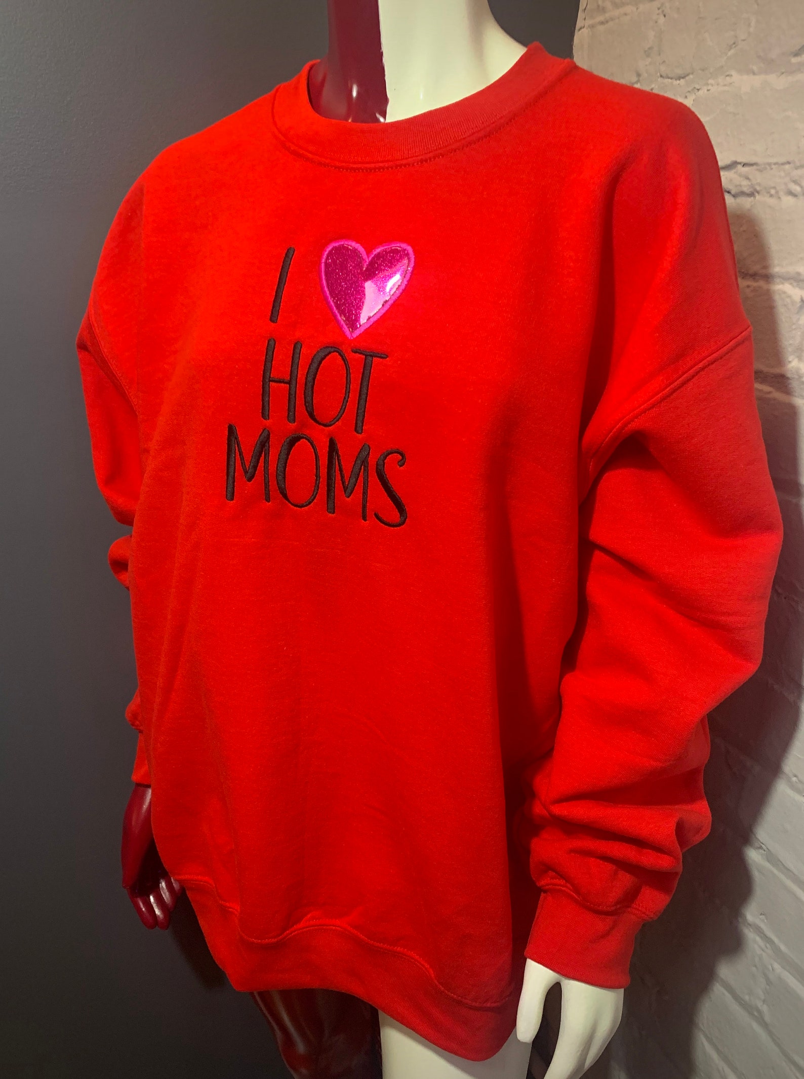 I love hot moms Crewneck Sweatshirt funny Valentine's day | Etsy