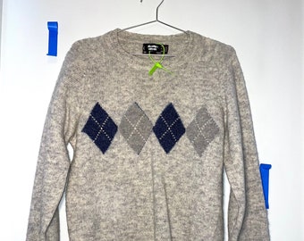 REANIMATED VINTAGE Patch Argyle Sweater - Medium