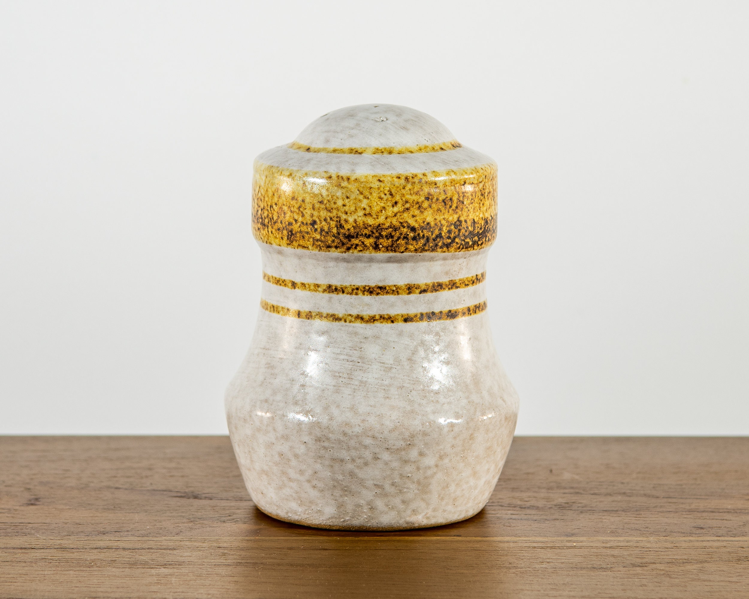 Pottery Craft USA Ceramic Shaker | 1-piece | Vintage Mid Century California Pottery | Made in the USA