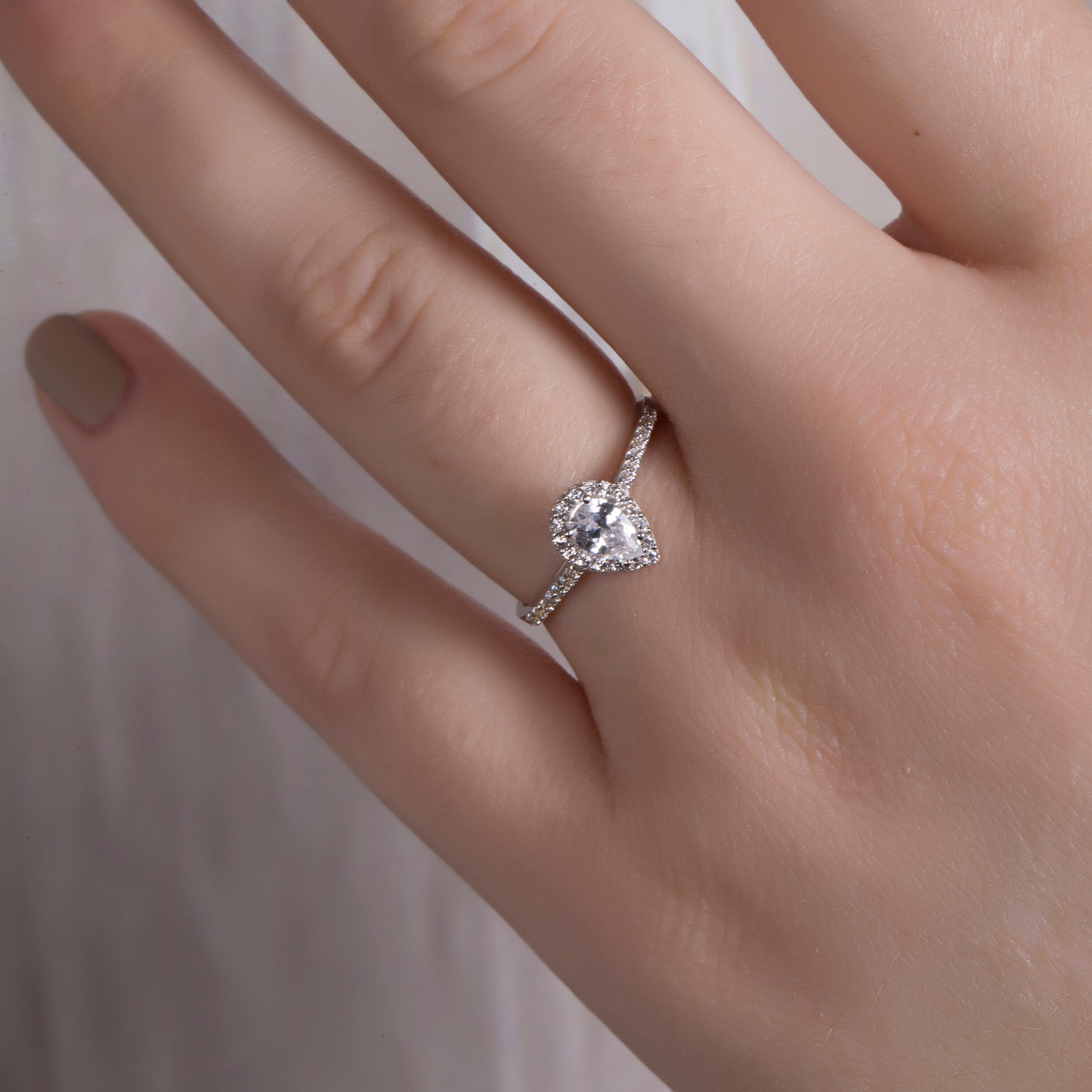 14k Gold Ring Dainty Diamond Ring Diamond Wedding Ring 14k Etsy