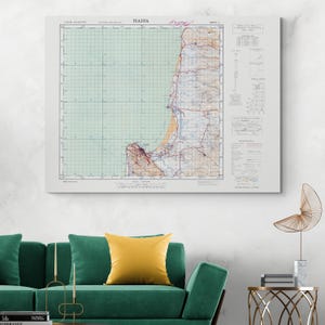 Mapa de Haifa de 1942: Mapa de la ciudad portuaria de Tierra Santa de la época del Mandato Británico, que muestra carreteras estratégicas, puerto e infraestructura durante la Segunda Guerra Mundial.
