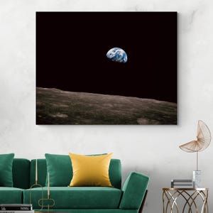 1968 NASA Apollo 8 Earthrise Photo – First Manned Lunar Orbit Image – Space History Decor Fine Art Print