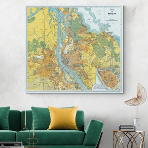 1927 Map of Riga Latvia – Interwar Period Cartography Showing City Streets, Landmarks & Political Boundaries in Baltic Region