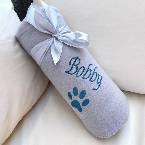 Personalised pet/puppy/dog blanket - fleece blanket - puppy blanket - puppy bedding - dog blanket