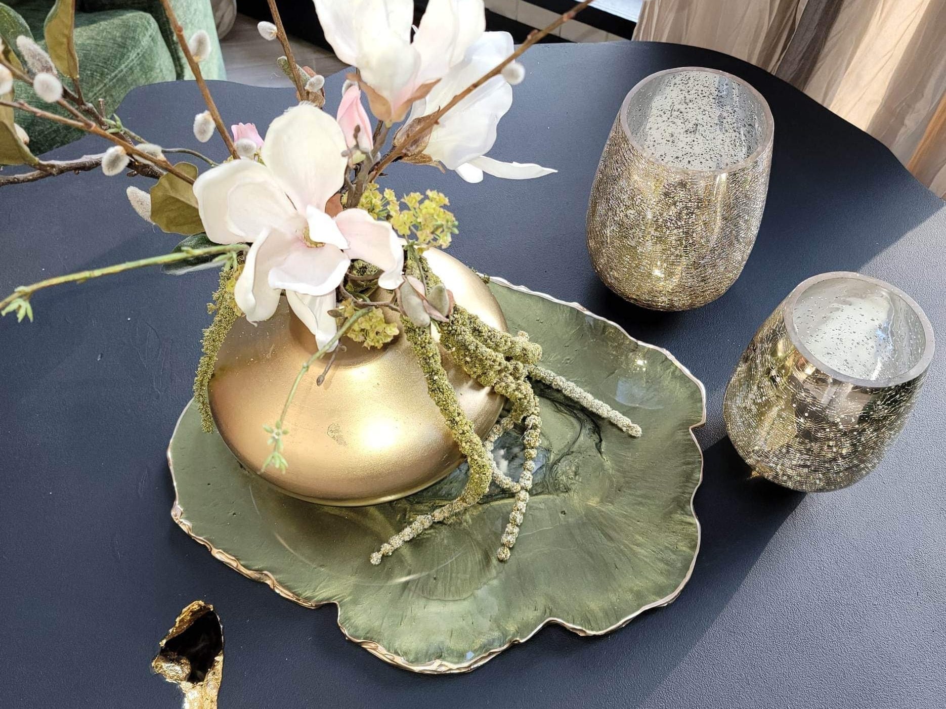 Custom made, geode inspired resin accent tray, home decor, display tray, extra large sturdy irregular shape 17.5 x 14.5 tray