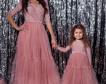 Powder dresses mother daughterDresses for photoshoot and special occasion for mother and daughter Stretch fabric with shiny thread