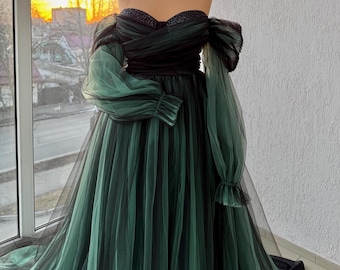 The image of the Forest Fairy,Black and green ombre dress,Green ombre dress.A fluffy dress for carnival,Emerald Dress of the Forest Mavka