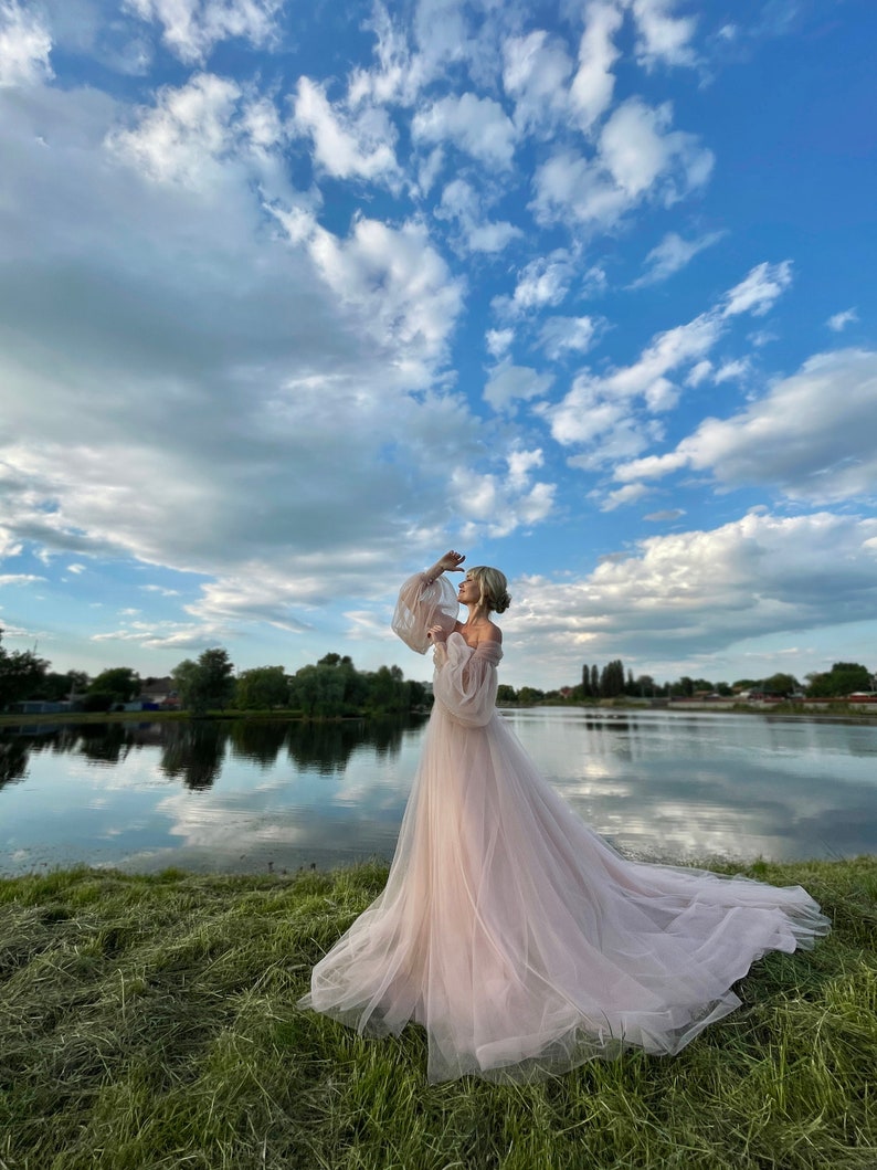 Soft pink event dress,Puffy tulle dress with long train,Dresses with puff sleeves,Wedding Dress,Prom Dress,Pink dress for photo,corset dress image 2