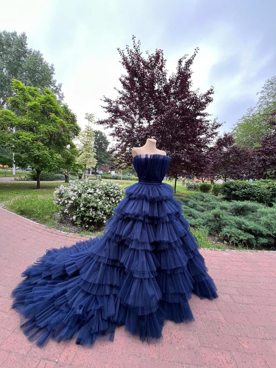 blue layered ruffle dress wedding fluffy dress,Airy dark blue for an event, Navy blue dress- candy,Chic dark blue look,Corset dress with a slit,Tulle dress product_type_Clothing / Textile
