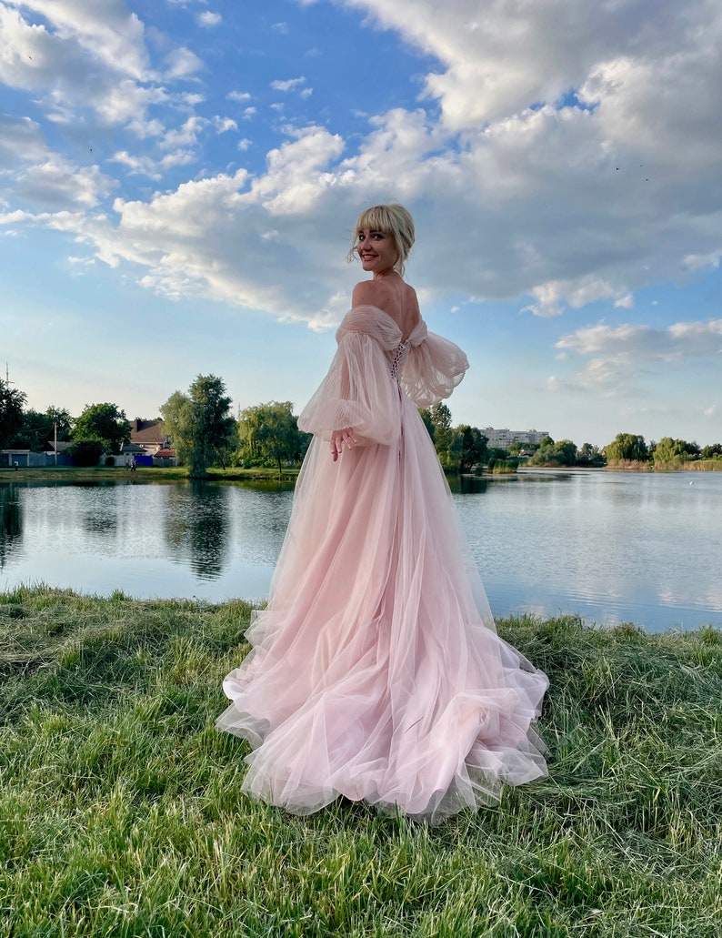 Soft pink event dress,Puffy tulle dress with long train,Dresses with puff sleeves,Wedding Dress,Prom Dress,Pink dress for photo,corset dress image 3