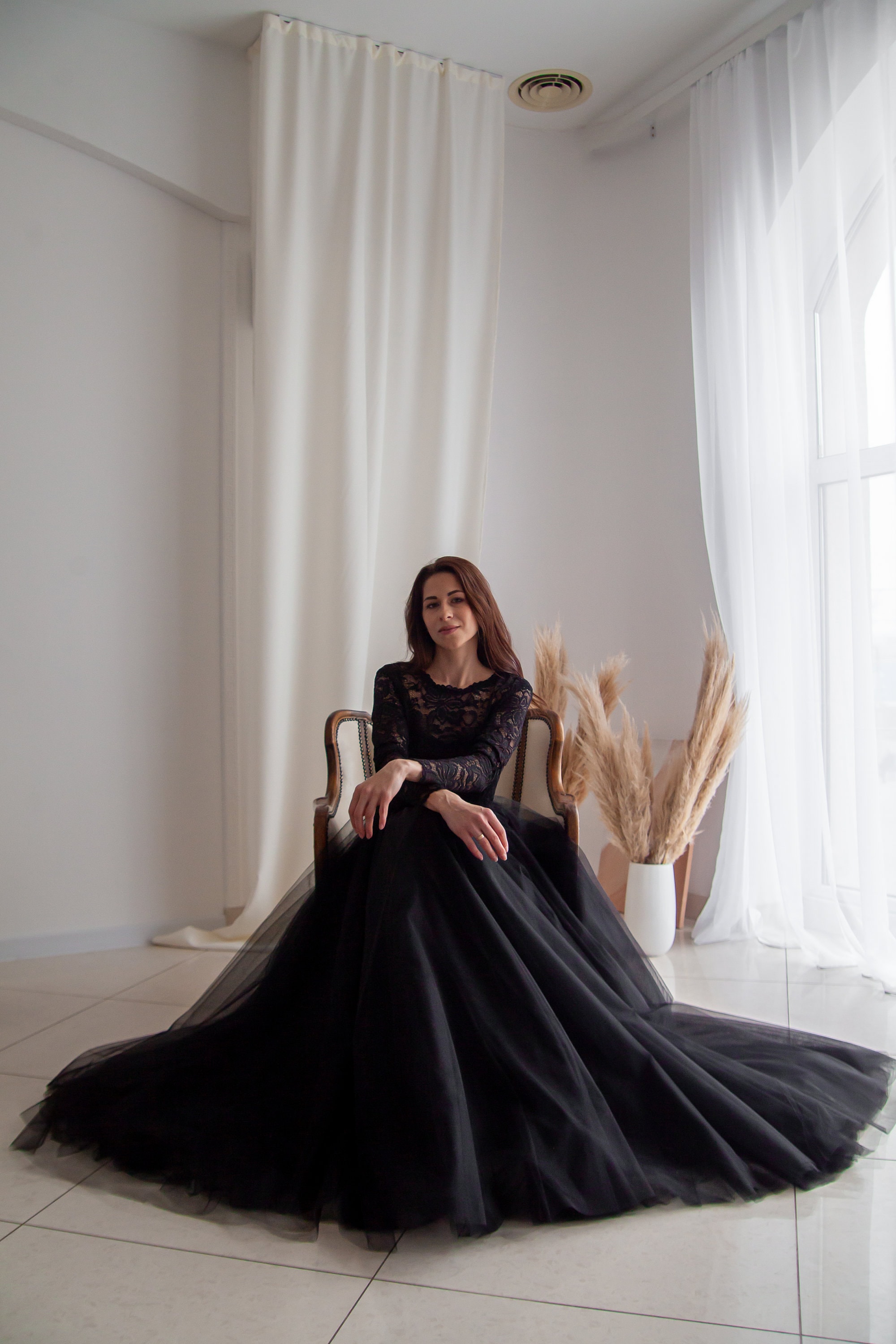 Elegant Black dress Puffy Tulle dress Lace evening dress Black wedding Design Tulle dress with open back Black Lace Long sleeve dresses
