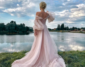 Soft pink event dress,Puffy tulle dress with long train,Dresses with puff sleeves,Wedding Dress,Prom Dress,Pink dress for photo,corset dress