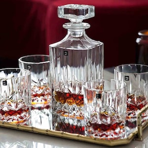 Dorchester 5 piece whisky decanter set
