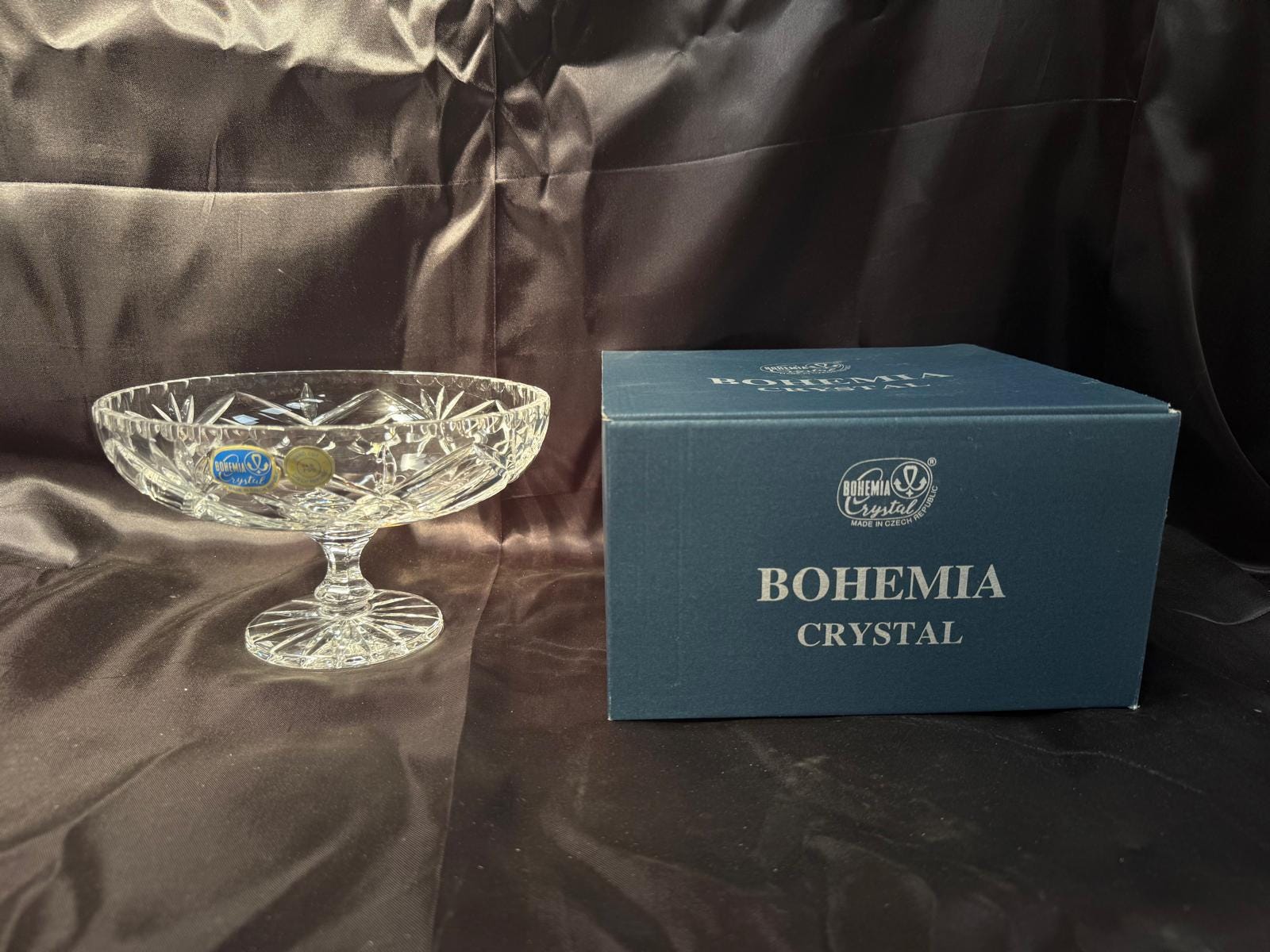 ボヘミアクリスタル台座ボウル | チェコカットガラスコンポート皿 | 鉛