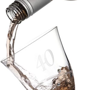 DIAMANTE Swarovski Bicchiere da vino per il 40 compleanno Bicchiere da vino in cristallo singolo con un 40 inciso a mano Impreziosito da cristalli Swarovski immagine 3