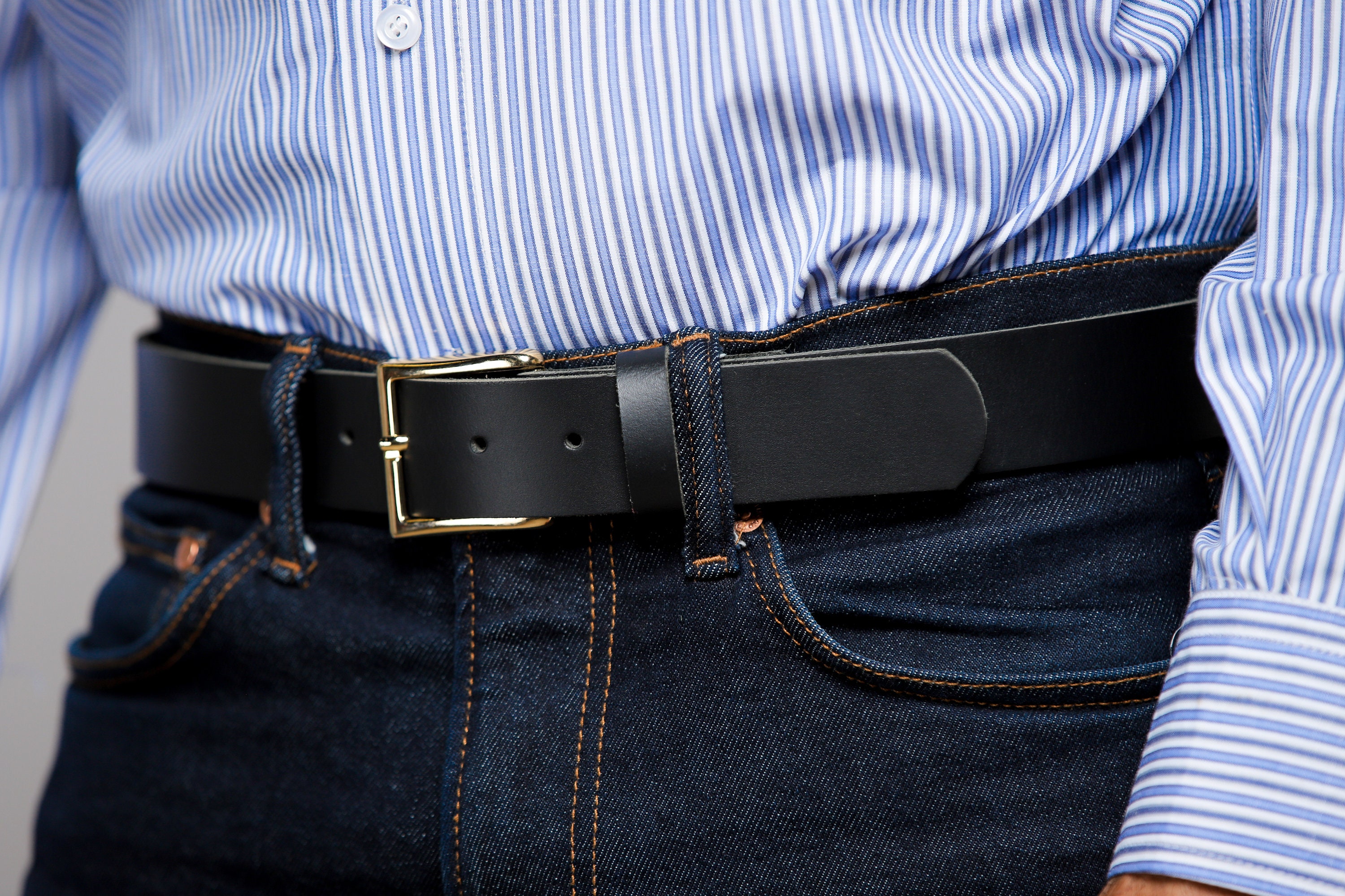 Leather Belt Blank - Horween CXL - Made for Buckles - Chicago Screws -  Leather Belt Keeper - www.thecopperbuckle.com