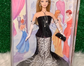 Beautiful Vintage 1961 First Edition Golden Blonde Bubble Cut